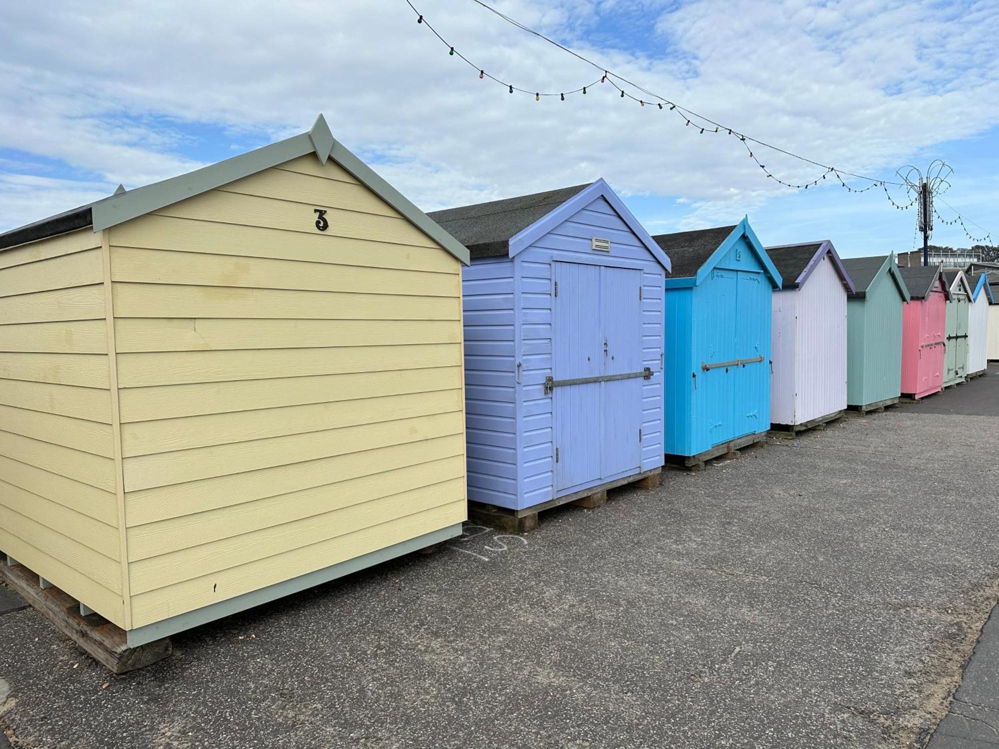 Felixstowe Chimo Caravan 8 Sleeps 5 Min To Beach Eksteriør billede